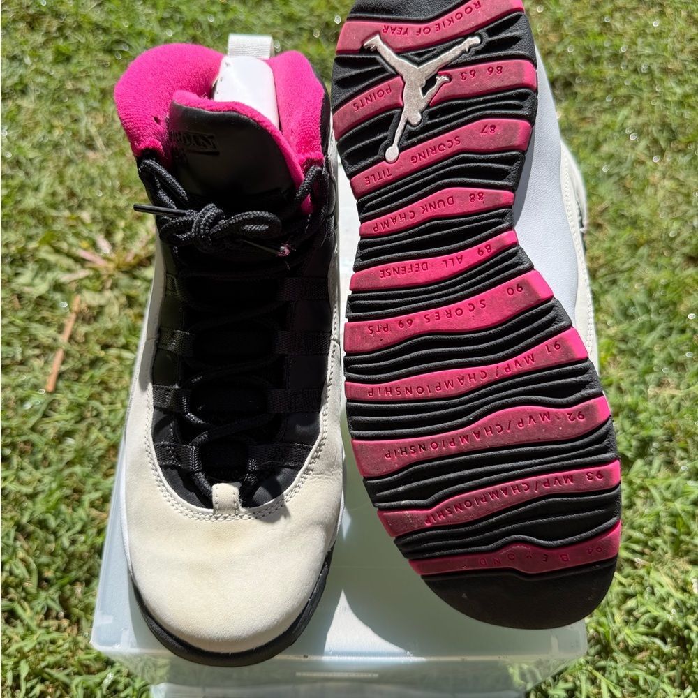 Jordan Women’s White, Black & Pink Retro Sneakers